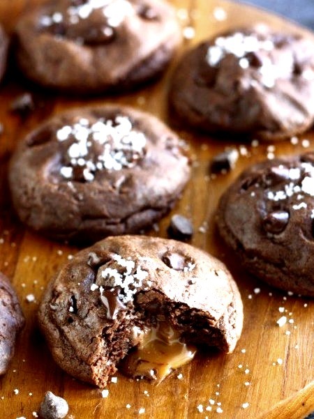Salted Caramel & Nutella Stuffed Double Chocolate Chip Cookies Completely Delicious