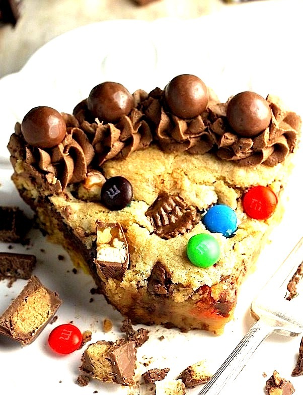 Candy Cookie Cake
